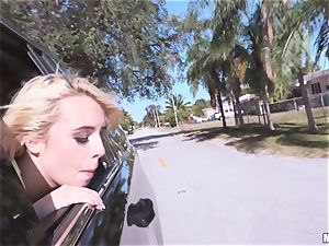 Kiera Winters thanks her pick up with some serious fuck-a-thon